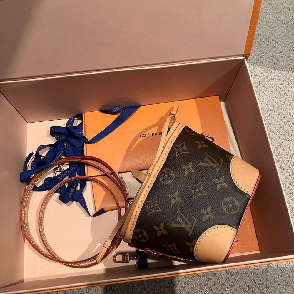 BRANDNEW Louis Vuitton Mini Monogram Brown and Tan Bag - Picture 5 of 7